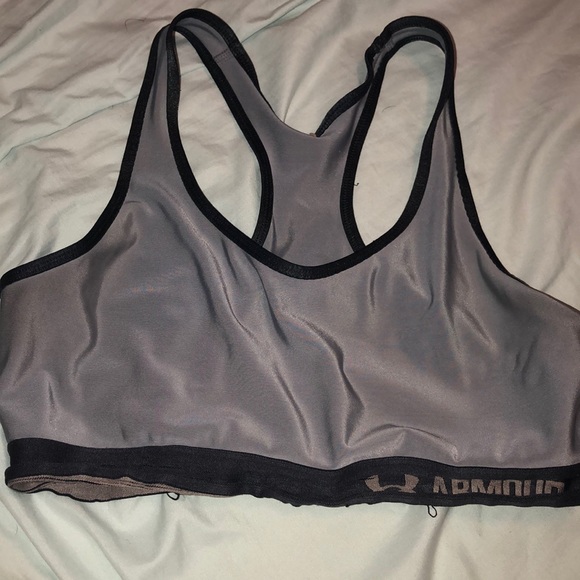 Under Armour Sports Bra - Picture 1 of 2